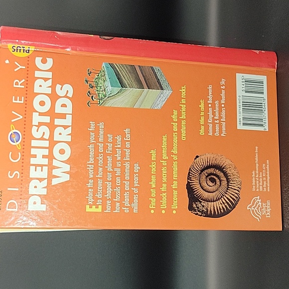 Set of Discovery Plus Children's Books - Picture 12 of 16